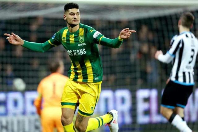 高尔夫天津女子公开赛落幕 泰国球员考缇达夺中巡首冠